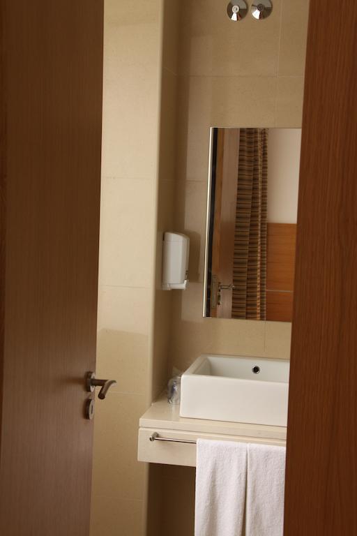 Hotel Zenite Angra do Heroísmo Chambre photo
